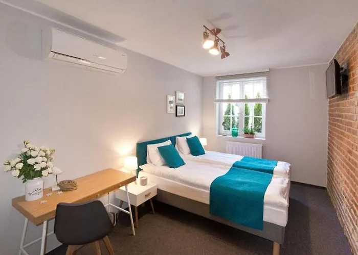 Parkowa Апартаменты *