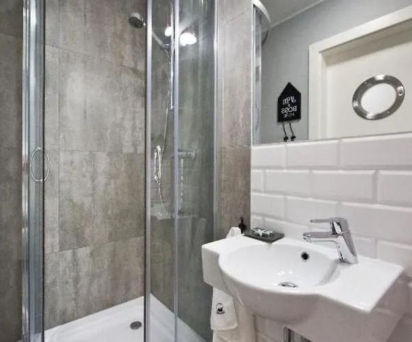 Parkowa Апартаменты *